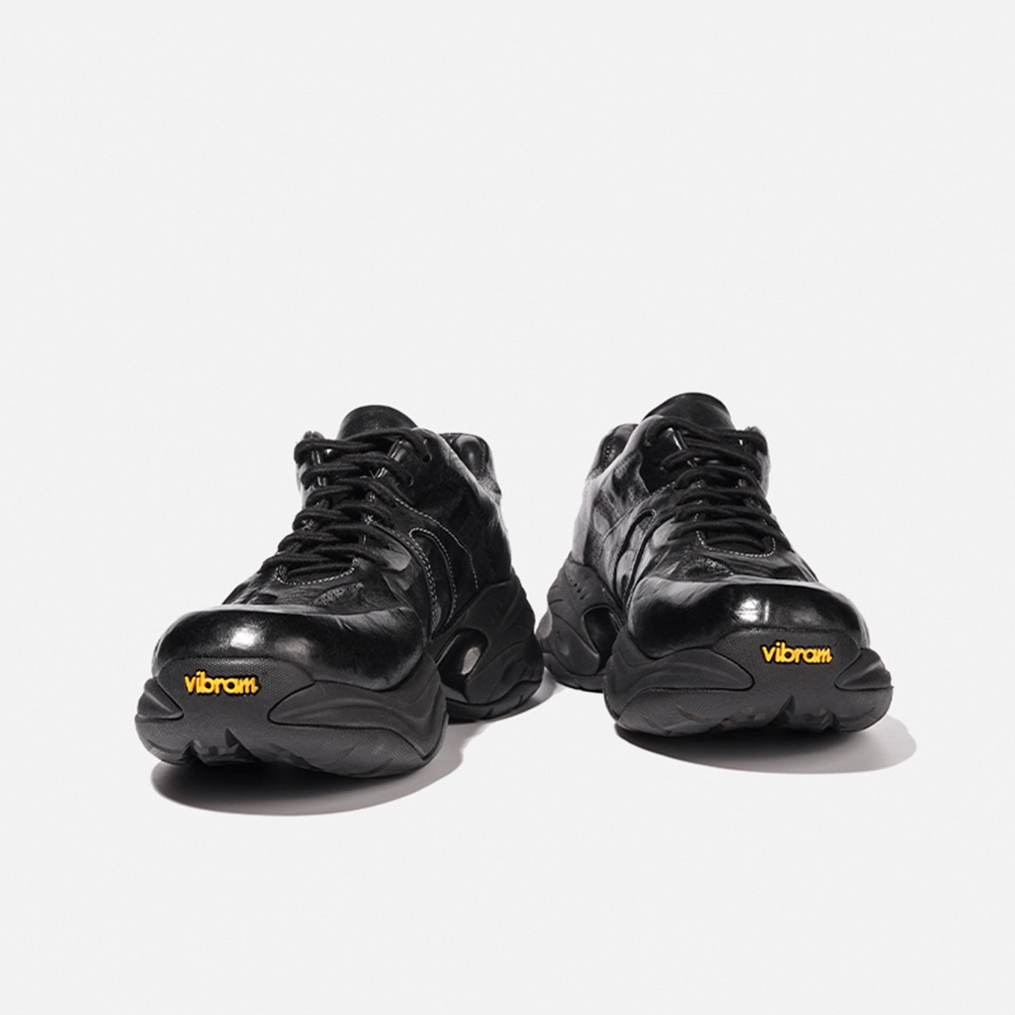 1819-1 PERFORATED BREATHABLE DAD SNEAKERS