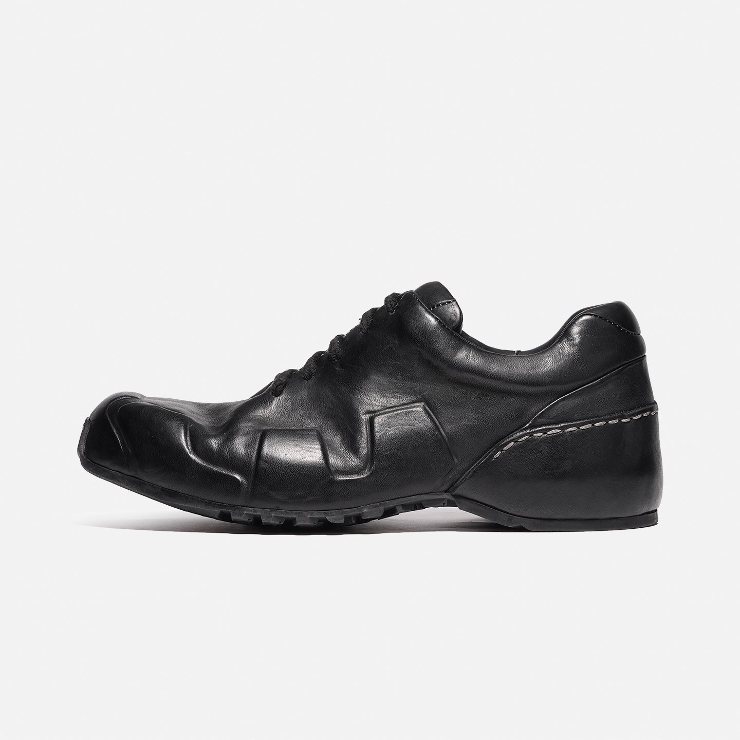 2579 HORSEHIDE ARMOR SHOES
