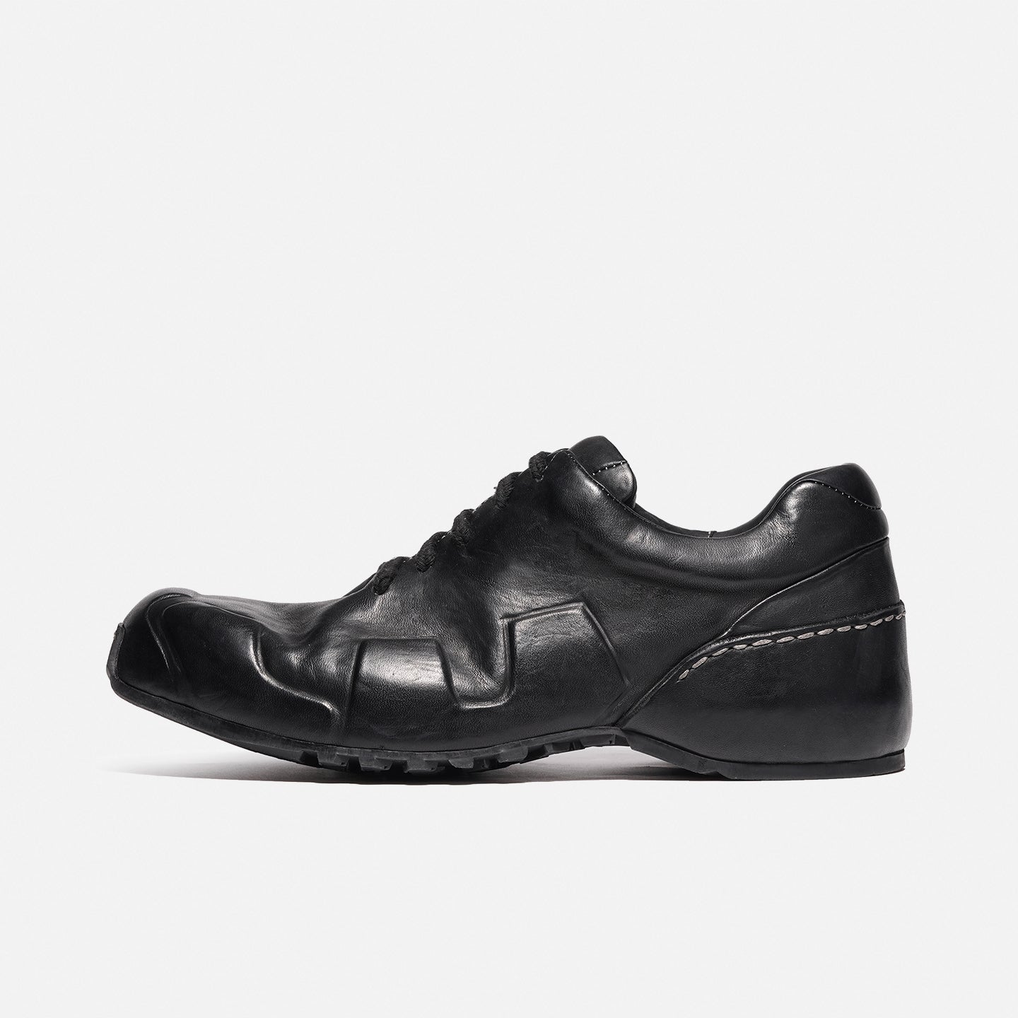 2579 HORSEHIDE ARMOR SHOES