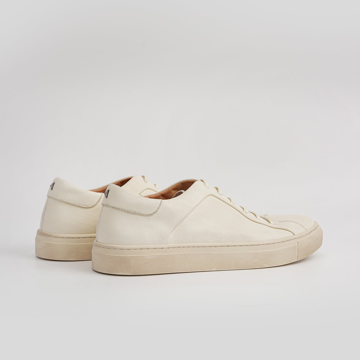 DB0020-1 HORSEHIDE CASUAL WHITE SNEAKERS