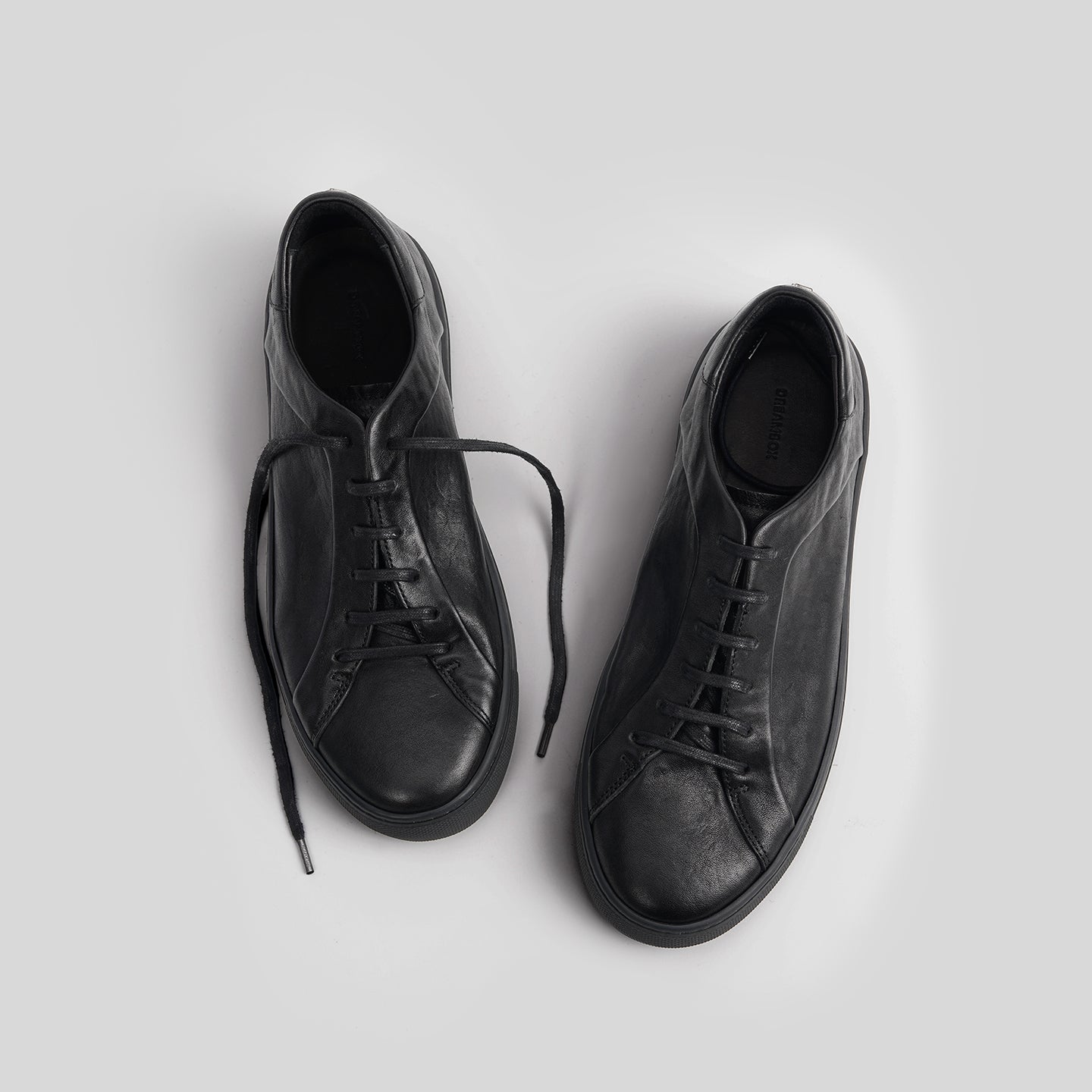 DB0020-1 HORSEHIDE CASUAL WHITE SNEAKERS