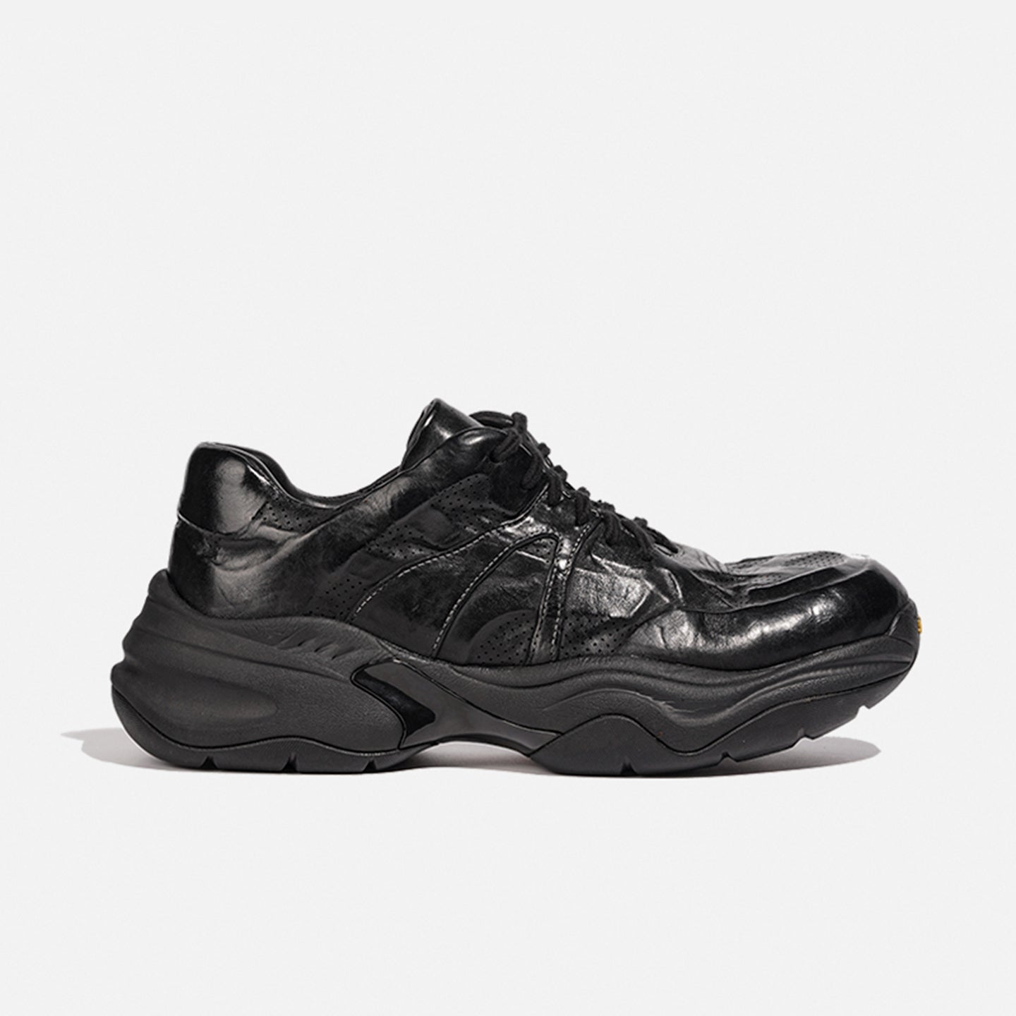 1819-1 PERFORATED BREATHABLE DAD SNEAKERS