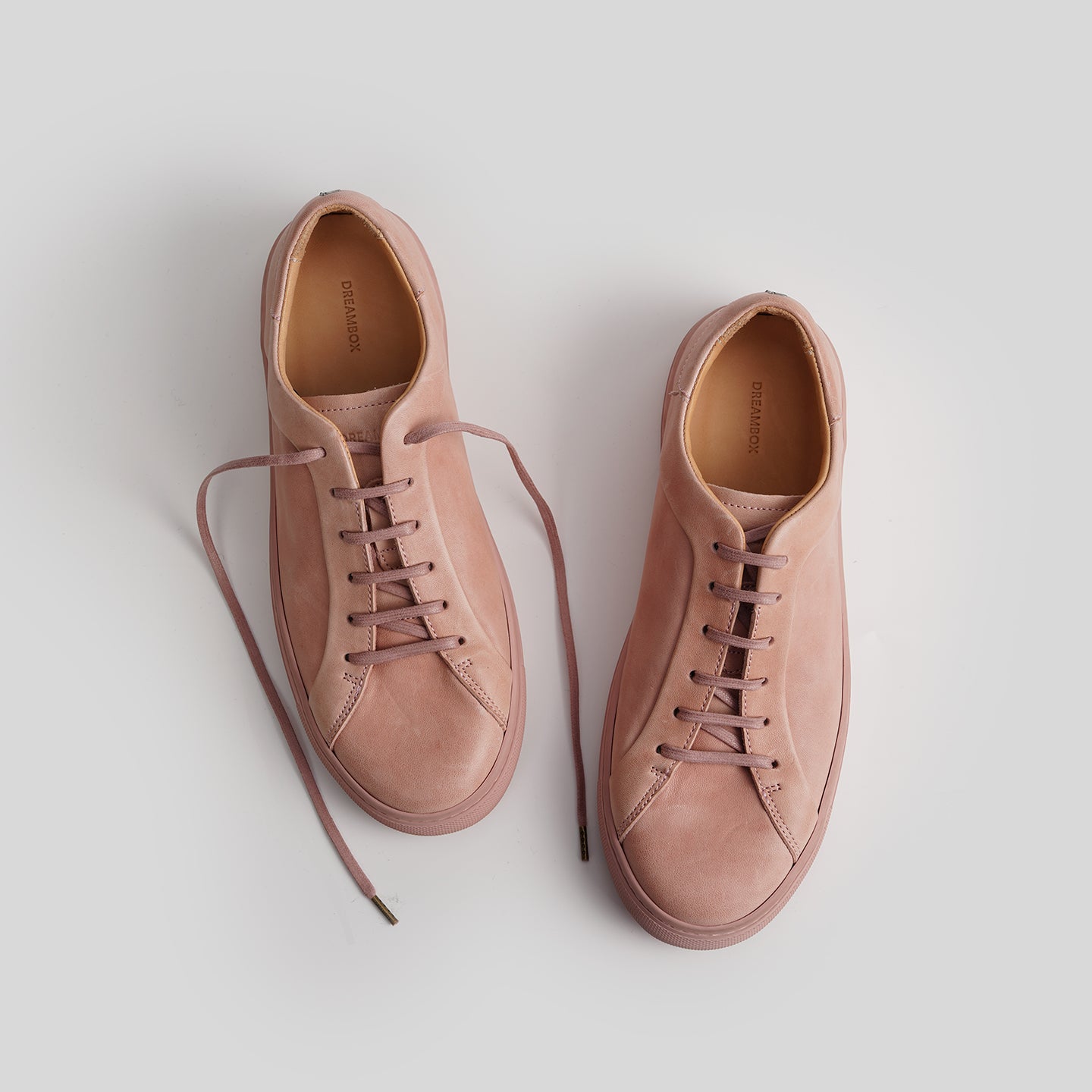 DB0020-1 HORSEHIDE CASUAL WHITE SNEAKERS
