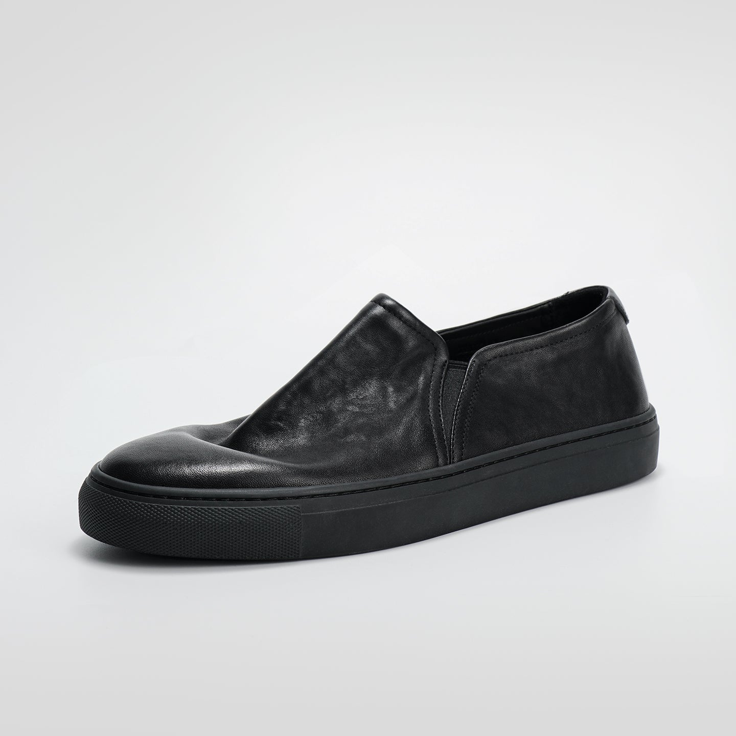 DB0020-2 SLIP-ON CASUAL SKATE SHOES