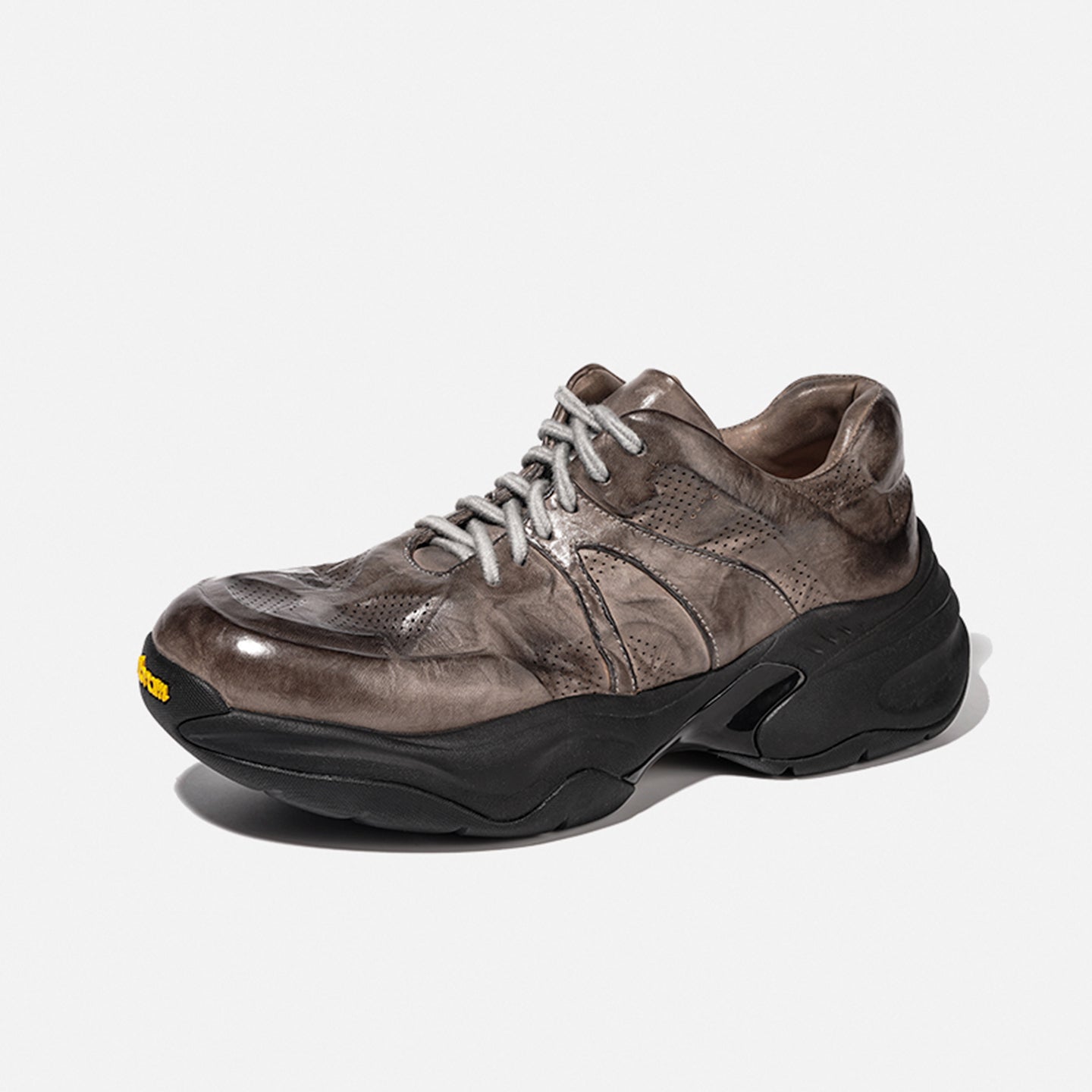 1819-1 PERFORATED BREATHABLE DAD SNEAKERS