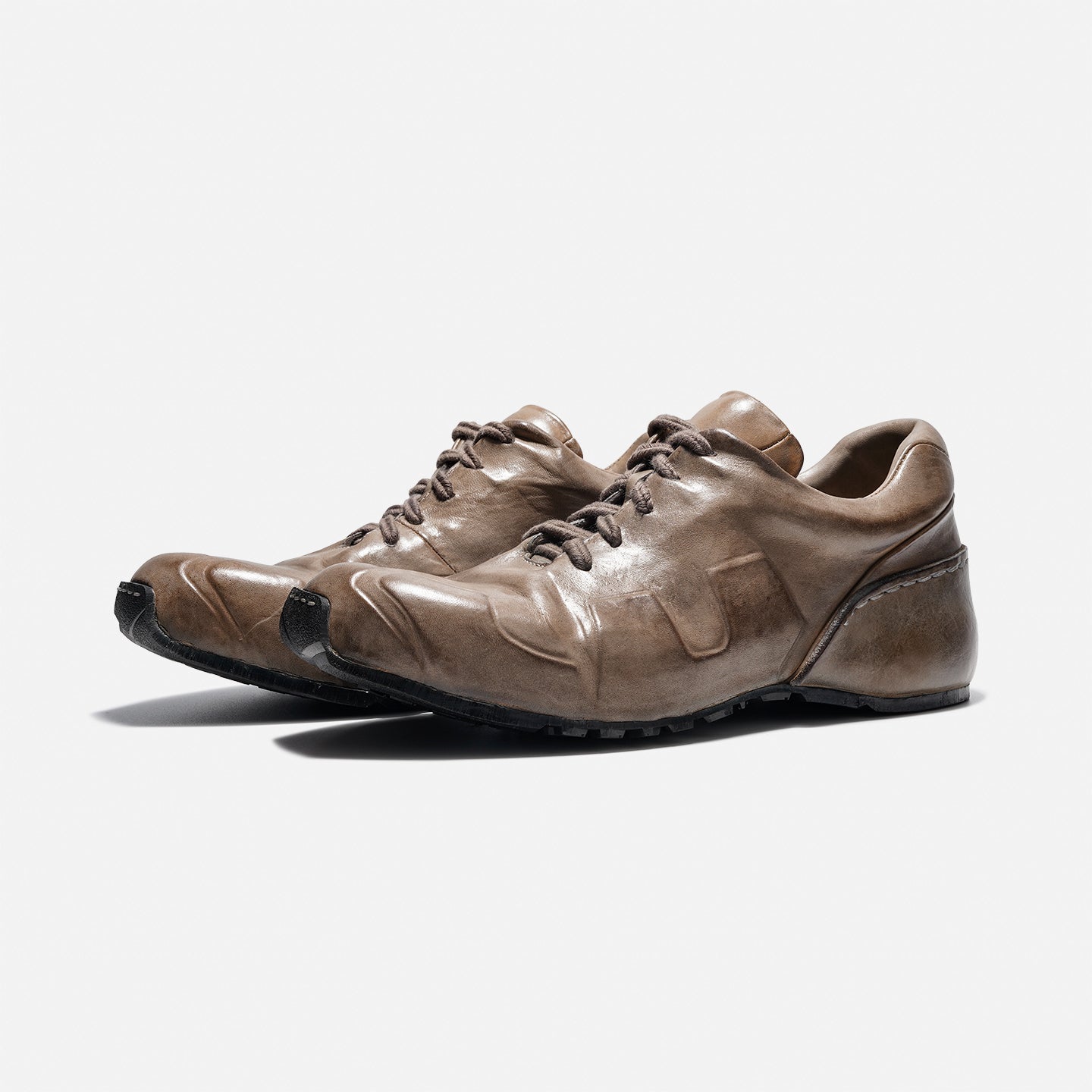 2579 HORSEHIDE ARMOR SHOES