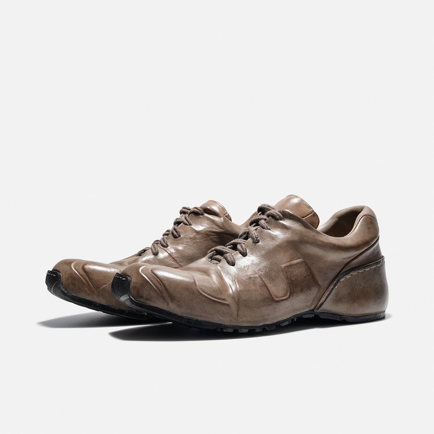 2579 HORSEHIDE ARMOR SHOES