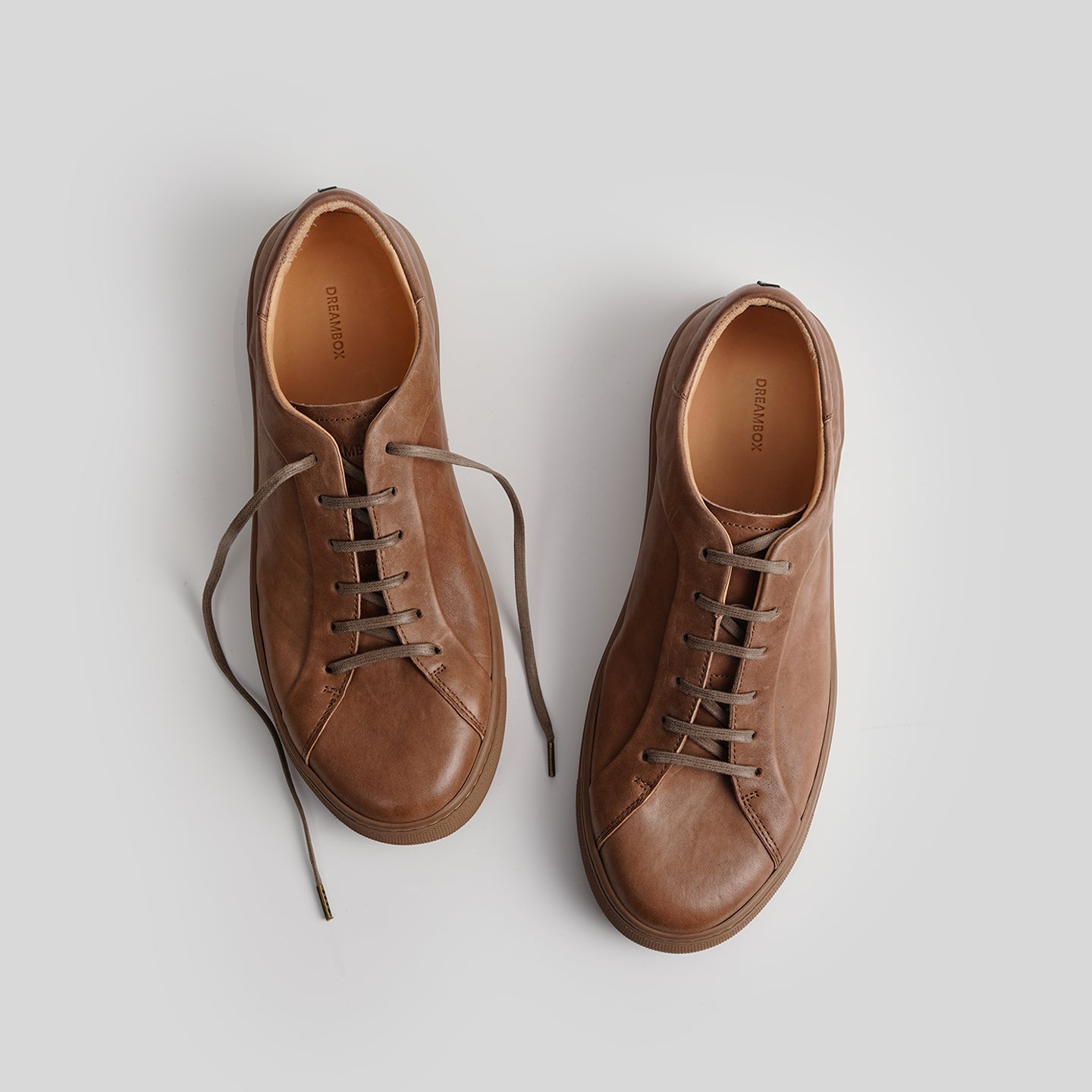 DB0020-1 HORSEHIDE CASUAL WHITE SNEAKERS