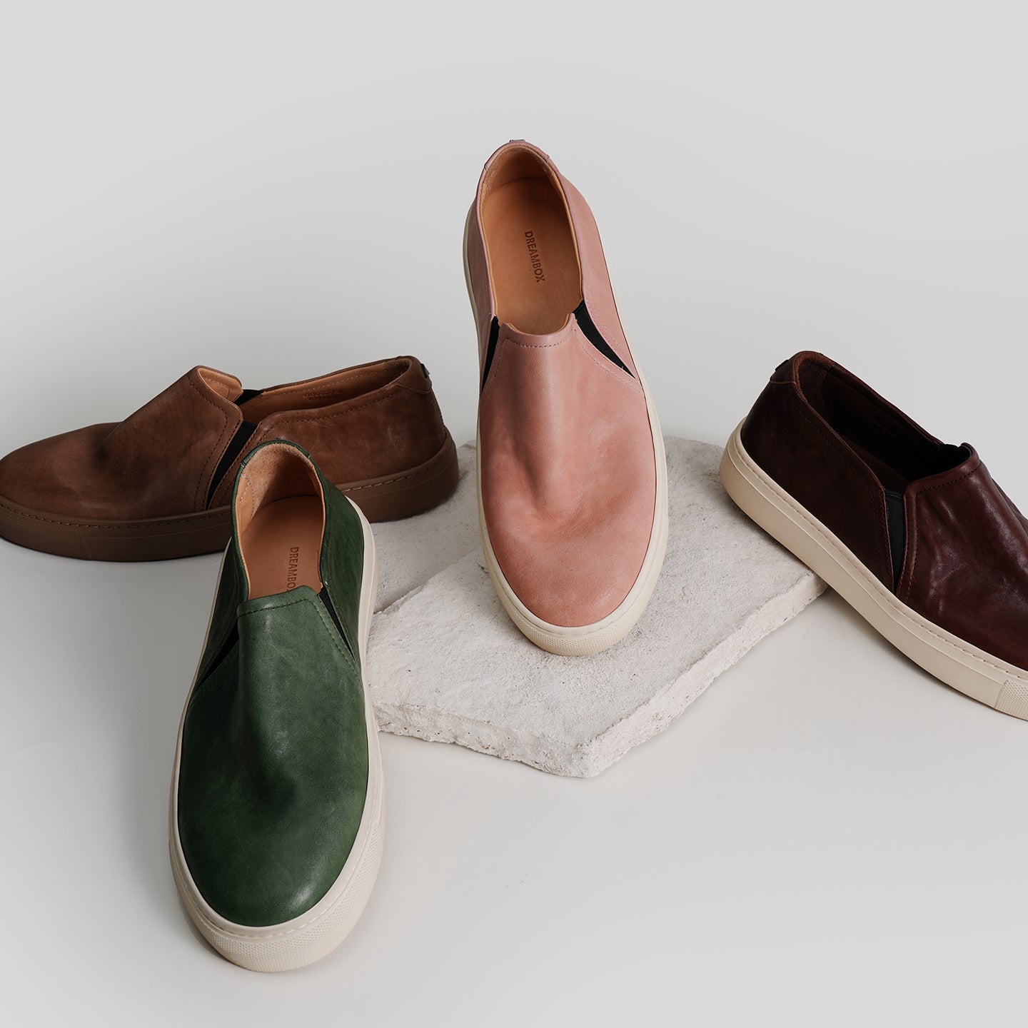 DB0020-2 SLIP-ON CASUAL SKATE SHOES