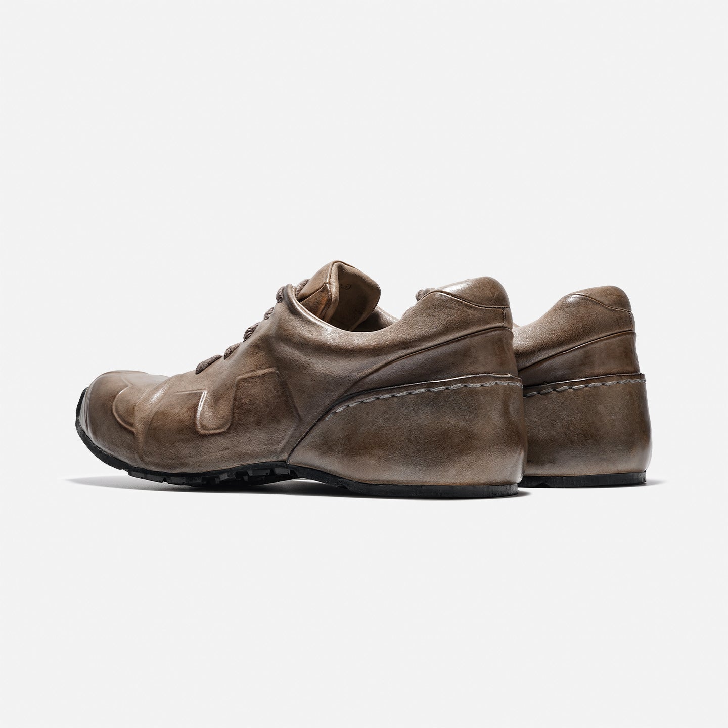 2579 HORSEHIDE ARMOR SHOES