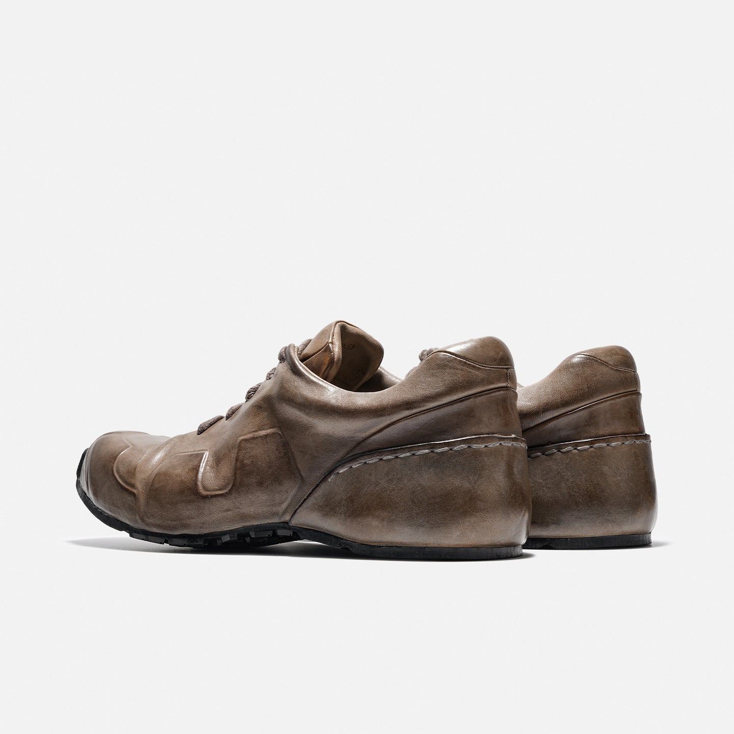 2579 HORSEHIDE ARMOR SHOES