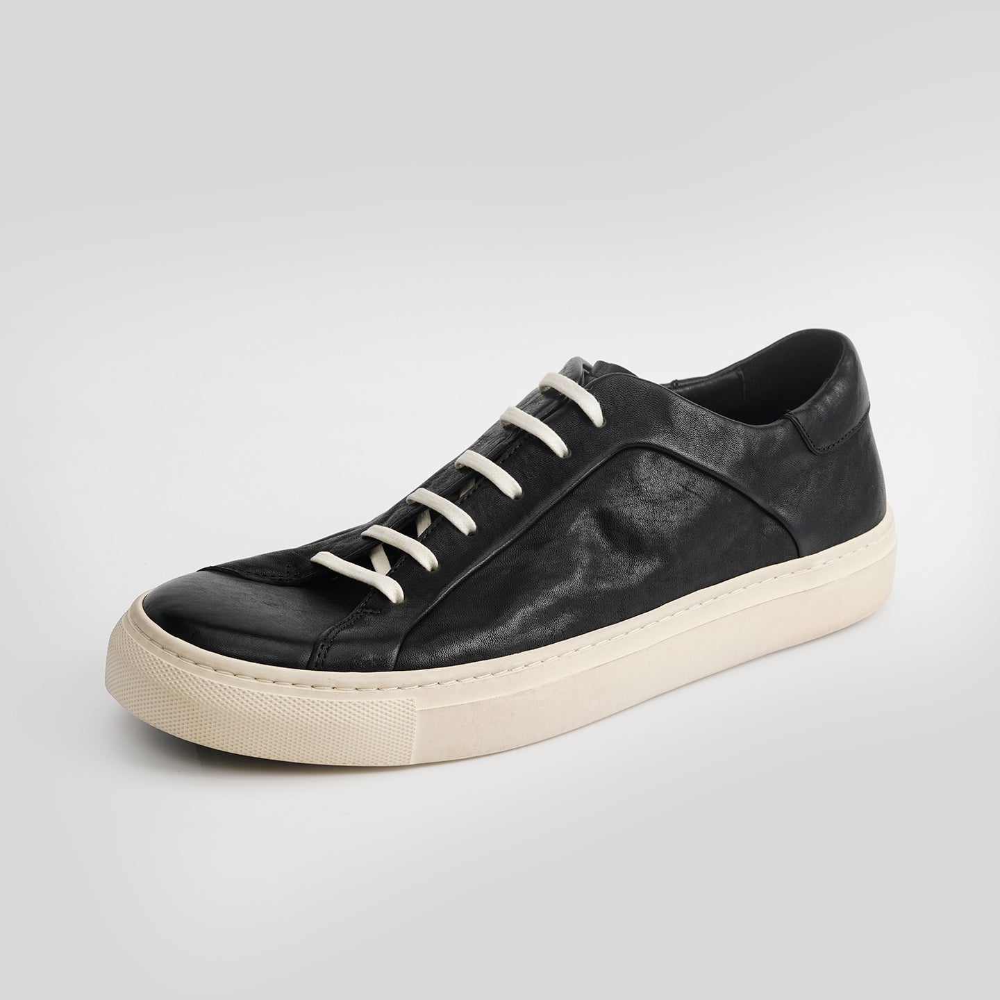 DB0020-1 HORSEHIDE CASUAL WHITE SNEAKERS