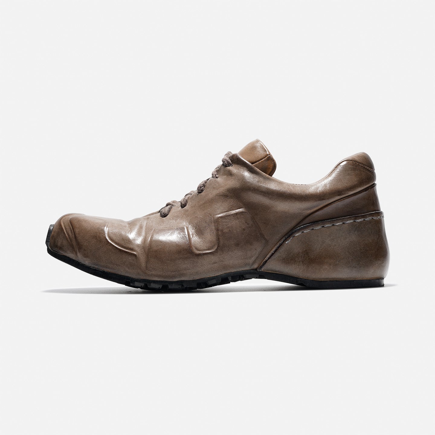 2579 HORSEHIDE ARMOR SHOES