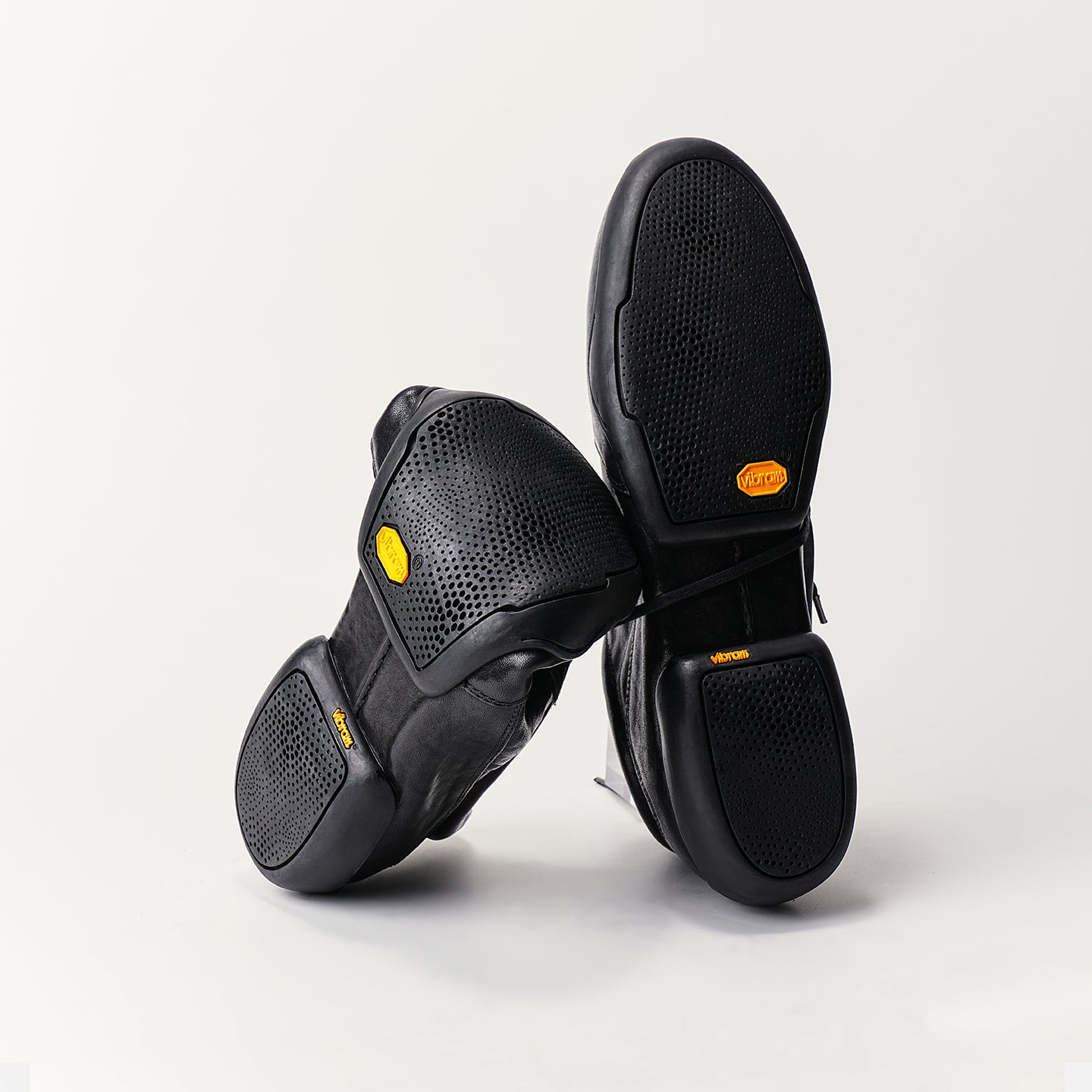 165909 DREAMBOX Vibram 독일 트레이너 스타일 스톤워싱 말가죽 소프트 솔 캐주얼 슈즈: 경량·통기성 얇은 타입의 미니멀 화이트 스니커즈