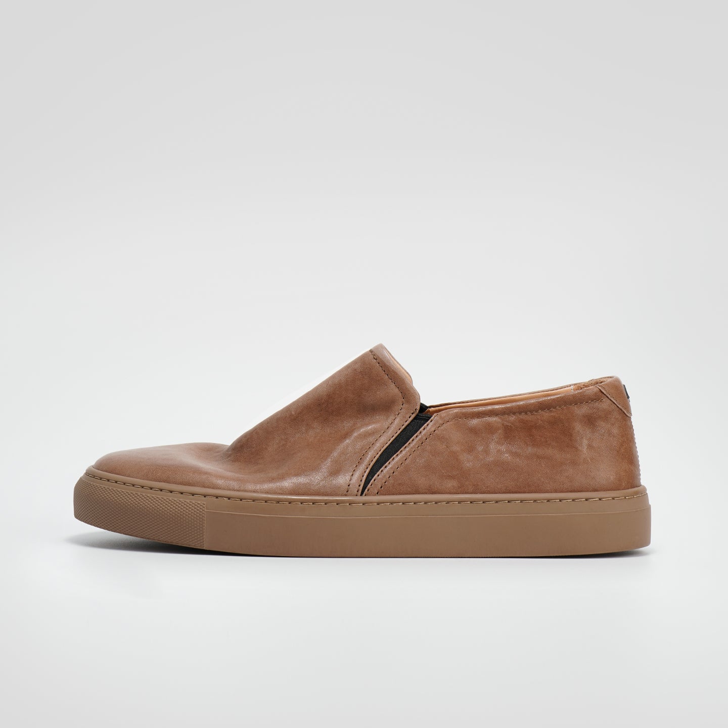 DB0020-2 SLIP-ON CASUAL SKATE SHOES